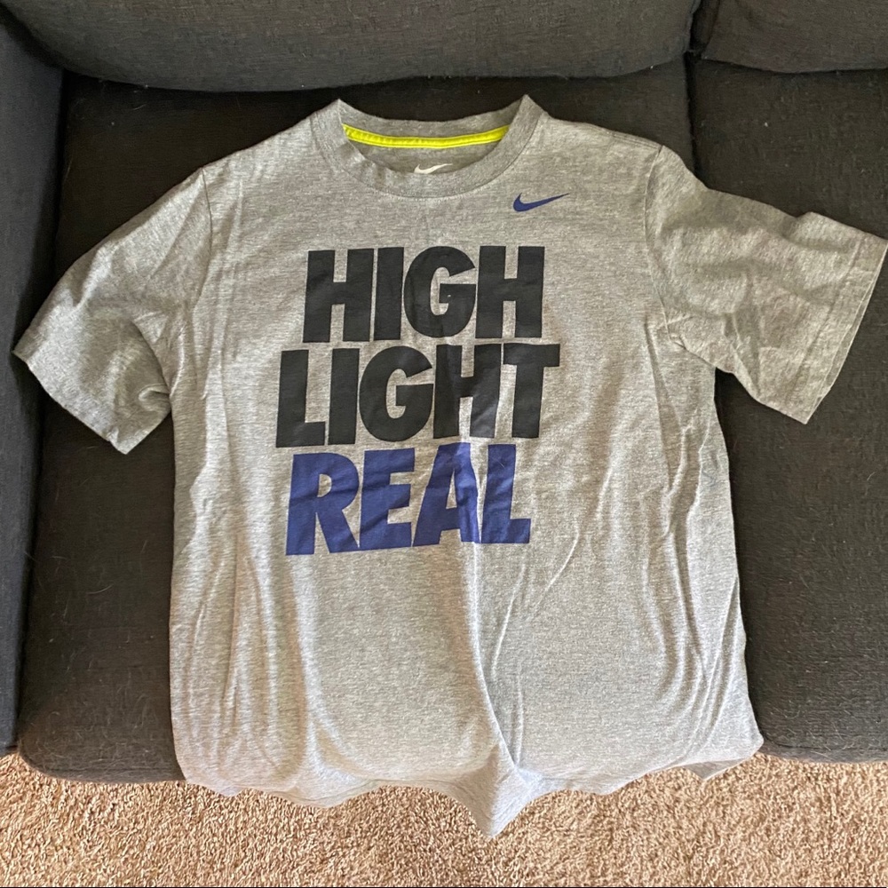 ❗️ 3 for $25 ❗️ Nike tee
